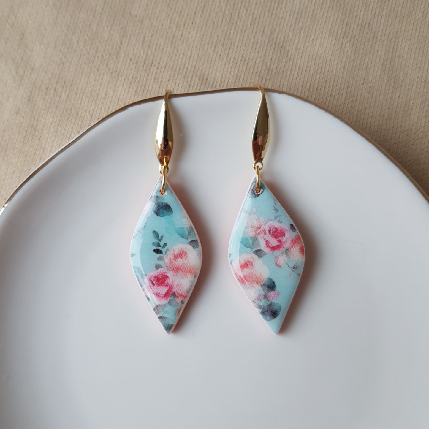 Romantic floral dangle earrings