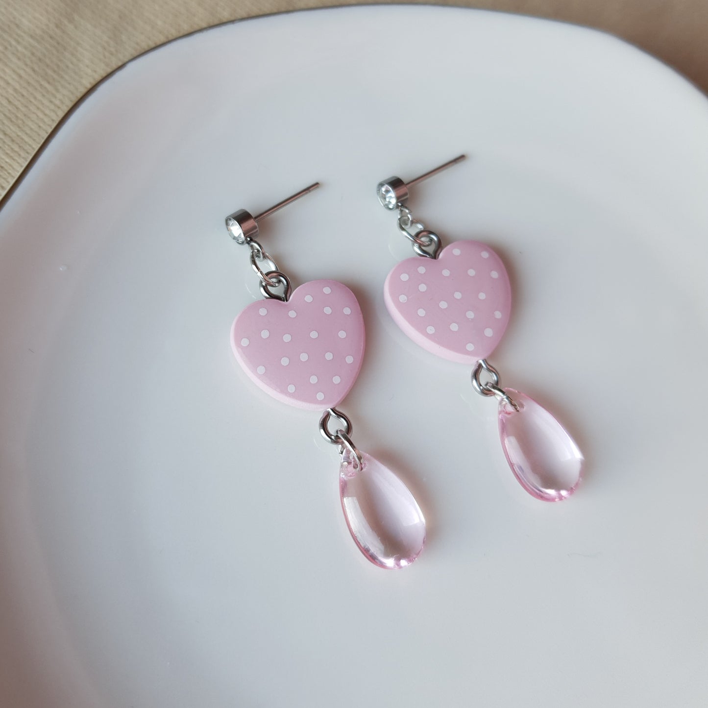 Pink spotted heart earrings