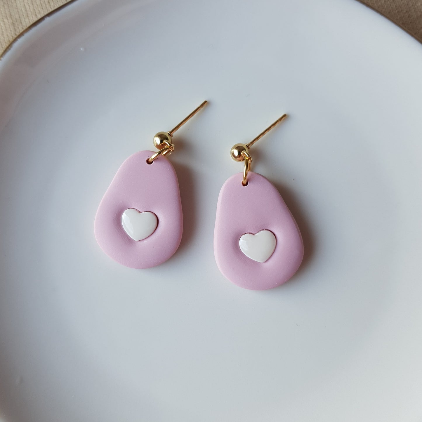 Heart avocado earrings