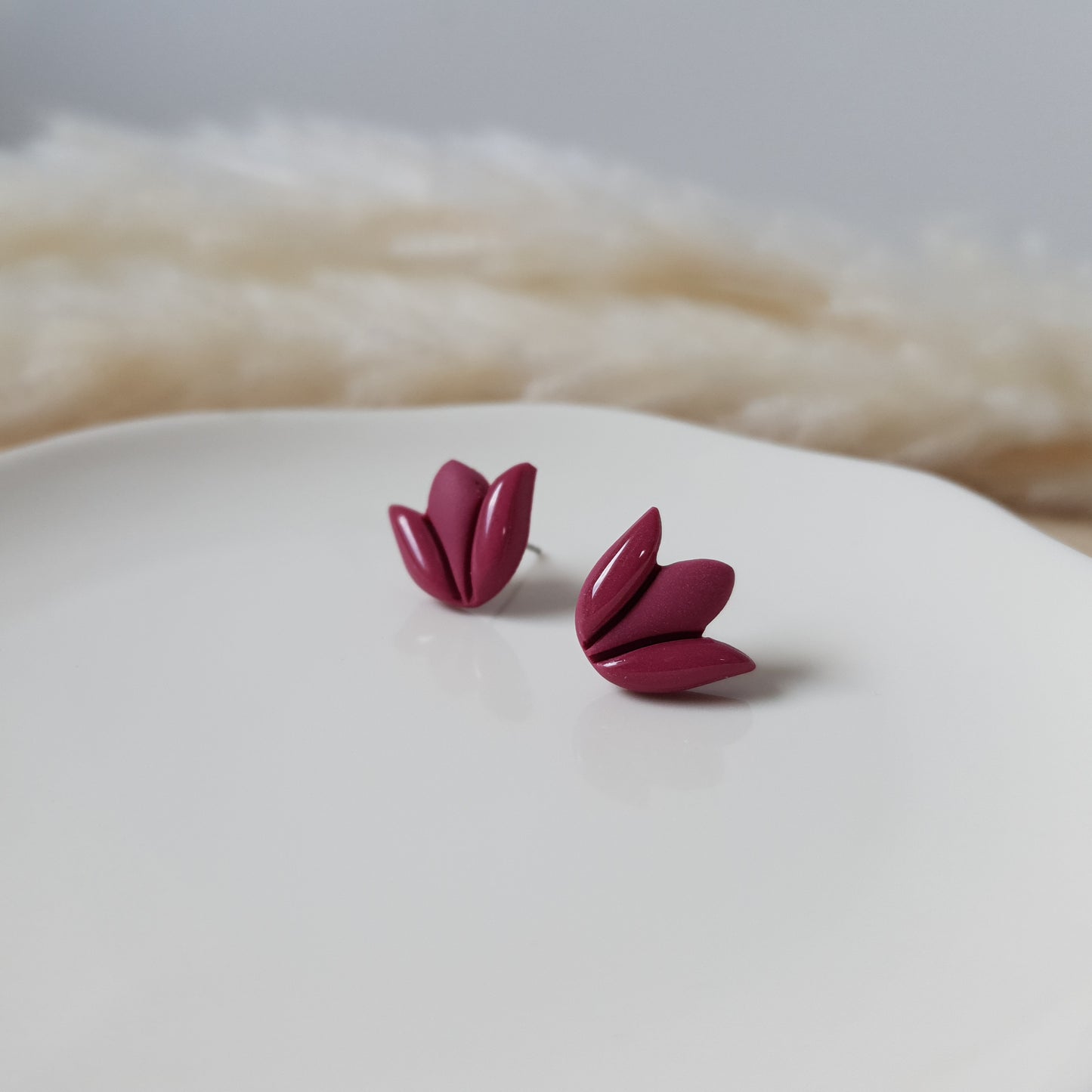 Purple tulip stud earrings