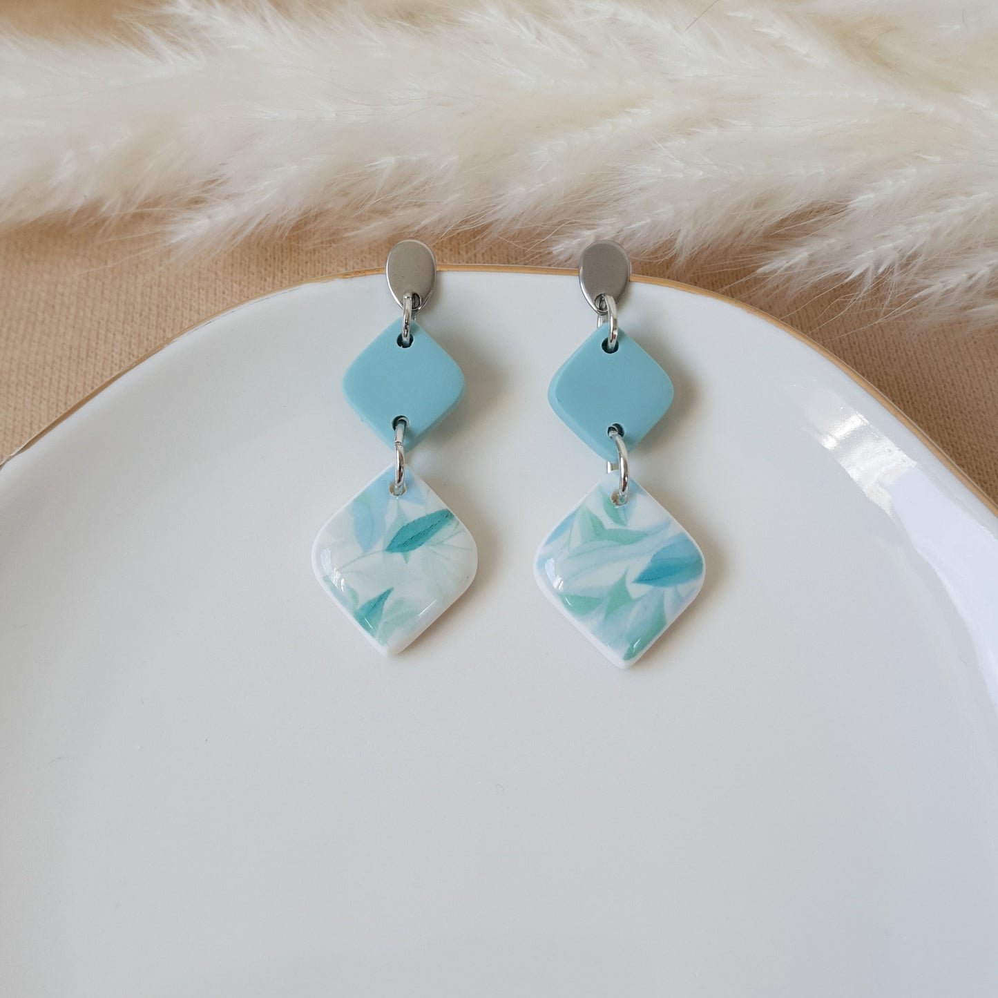 Dusty mint leaf earrings