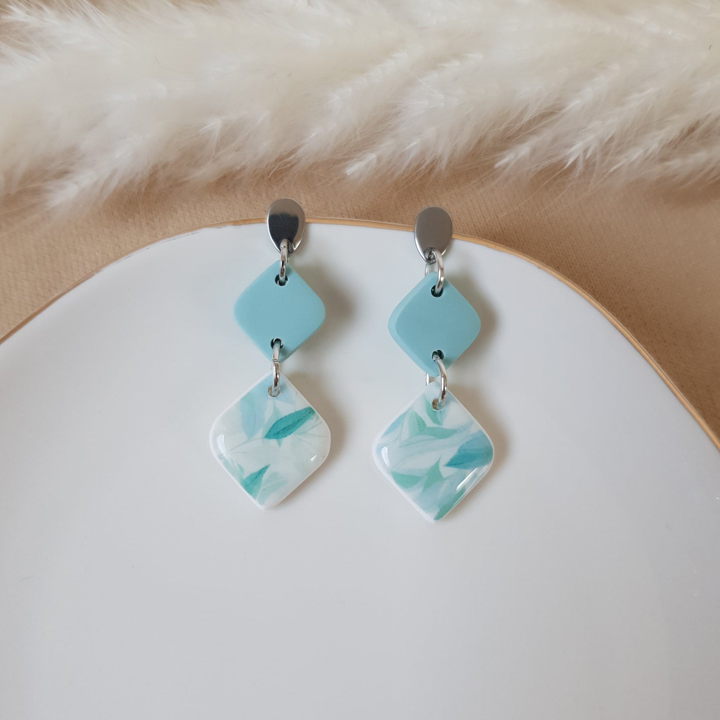 Dusty mint leaf earrings