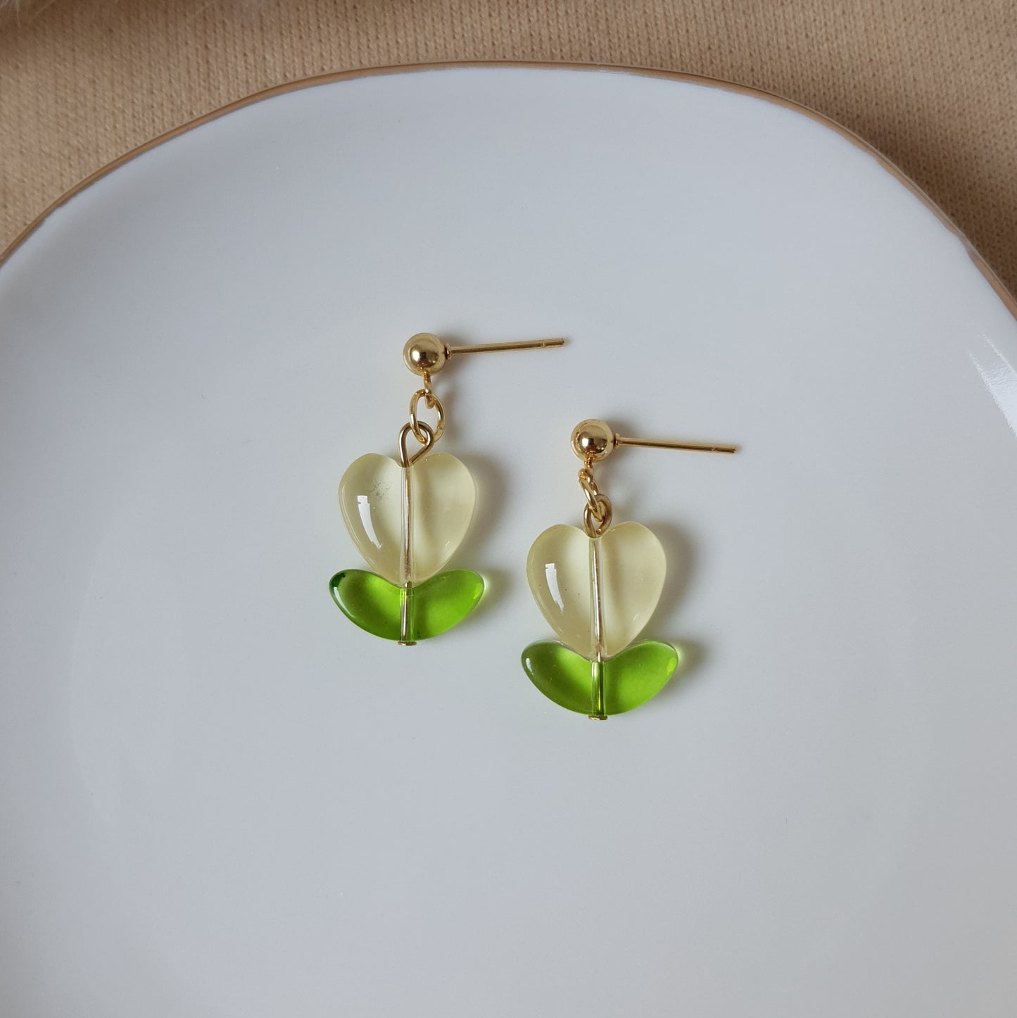 Yellow hear flower earrings