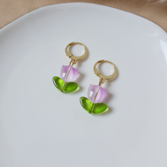 Lilac tulip earrings
