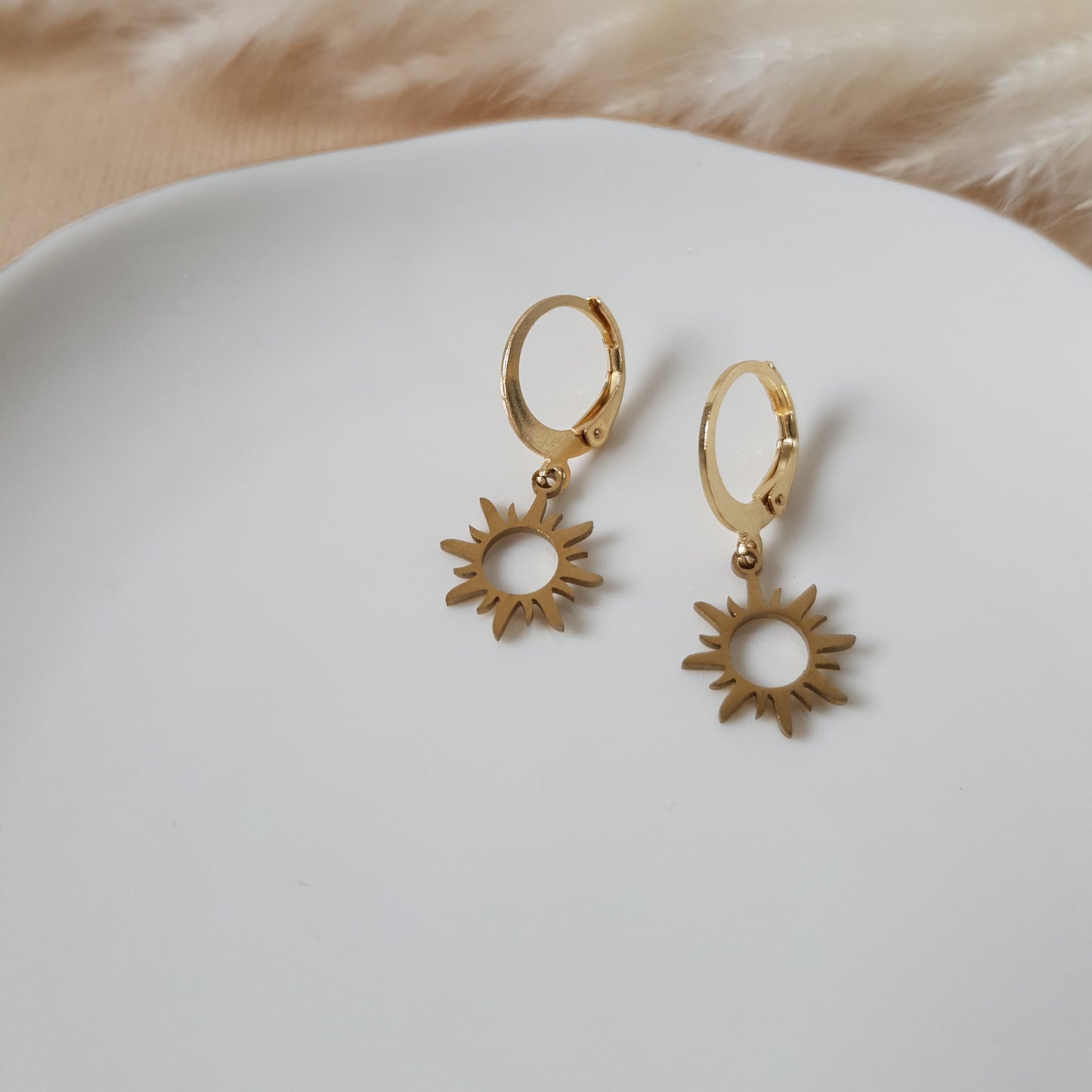 Gold sun hoop earrings