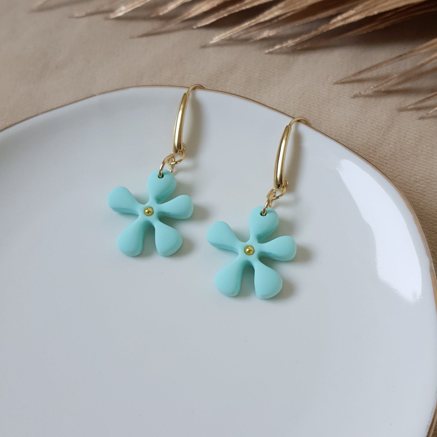 Minty flower dangle earrings