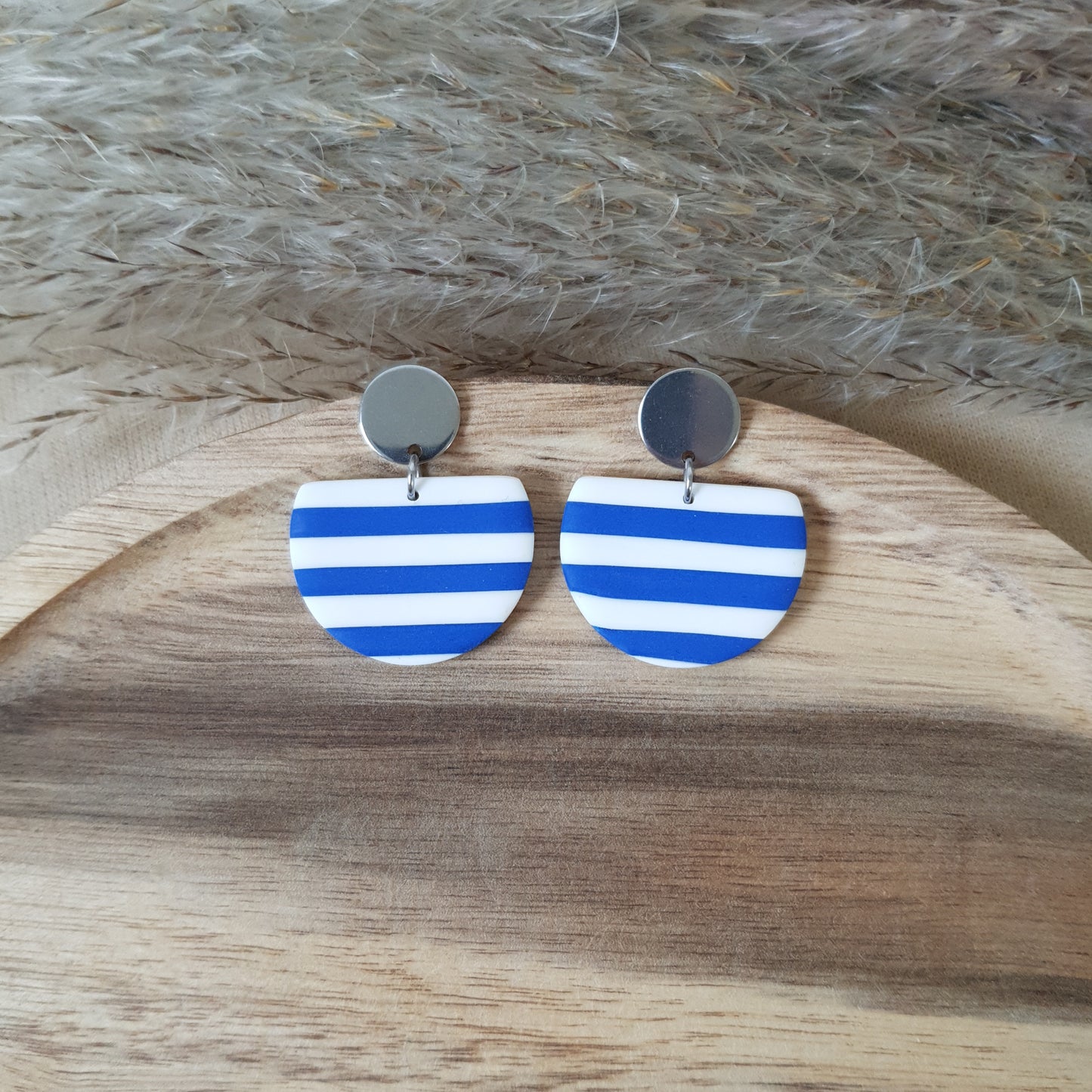 Striped dangle earrings