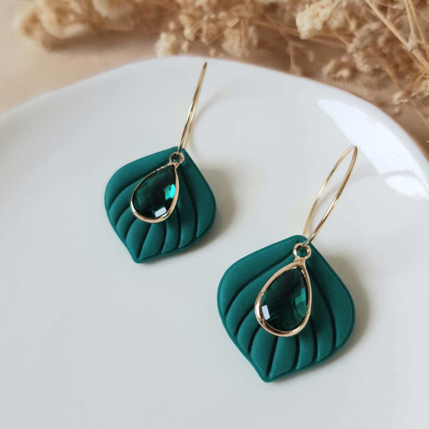 Emerald leaf hoops