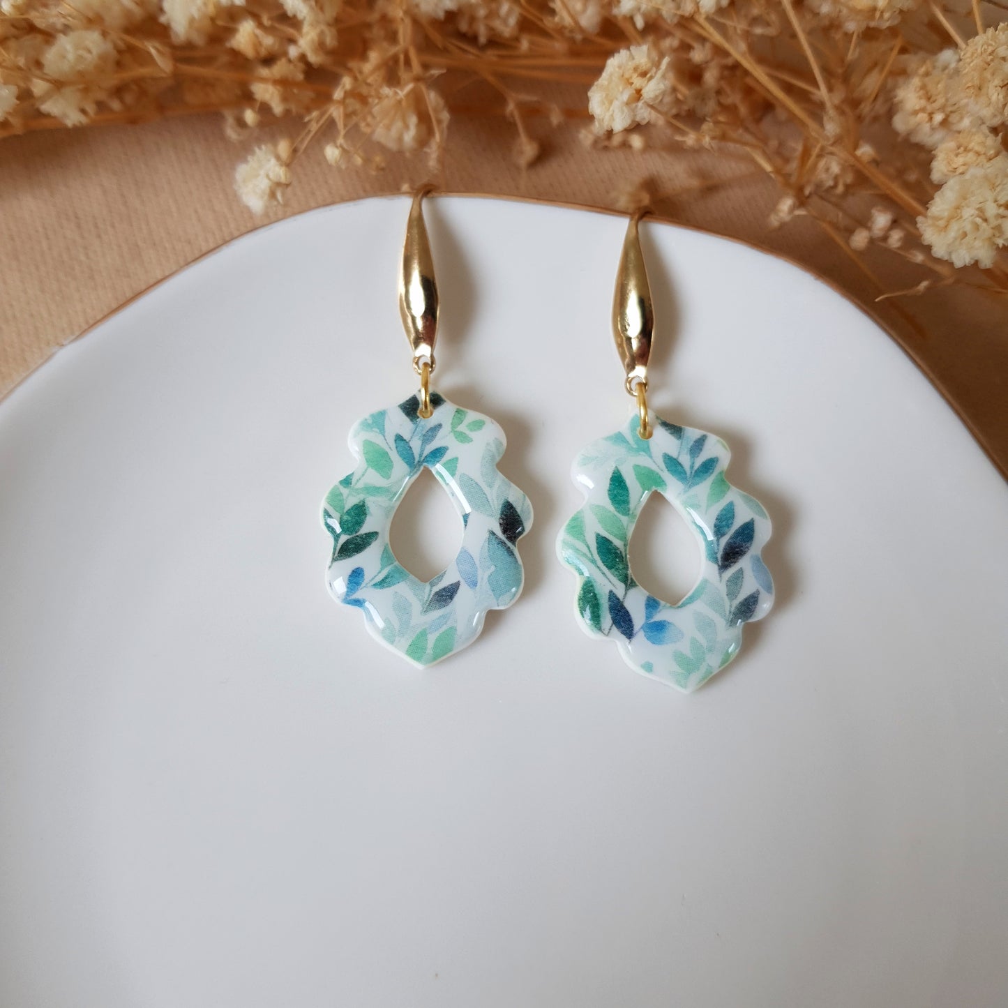 Petal dangle earrings