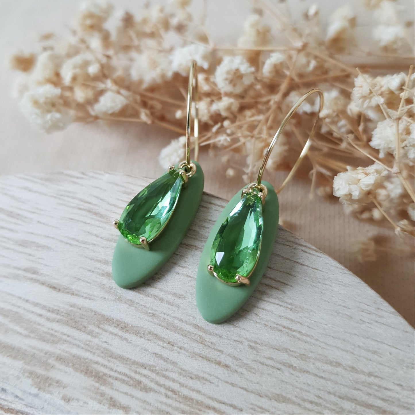 Oval green hoops