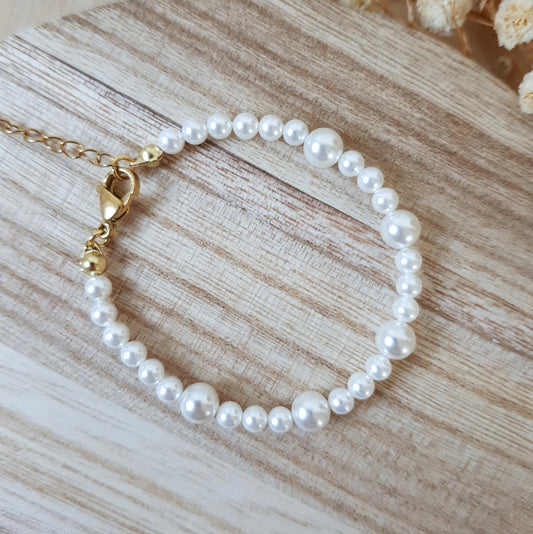 Pearl bracelet