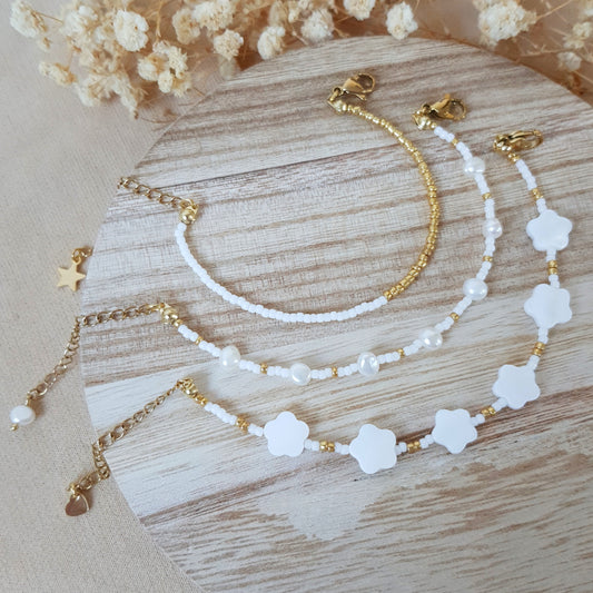 Pearl daisy set of bracelets