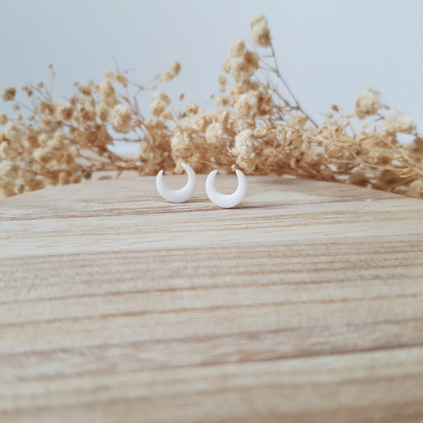 Moon stud earrings