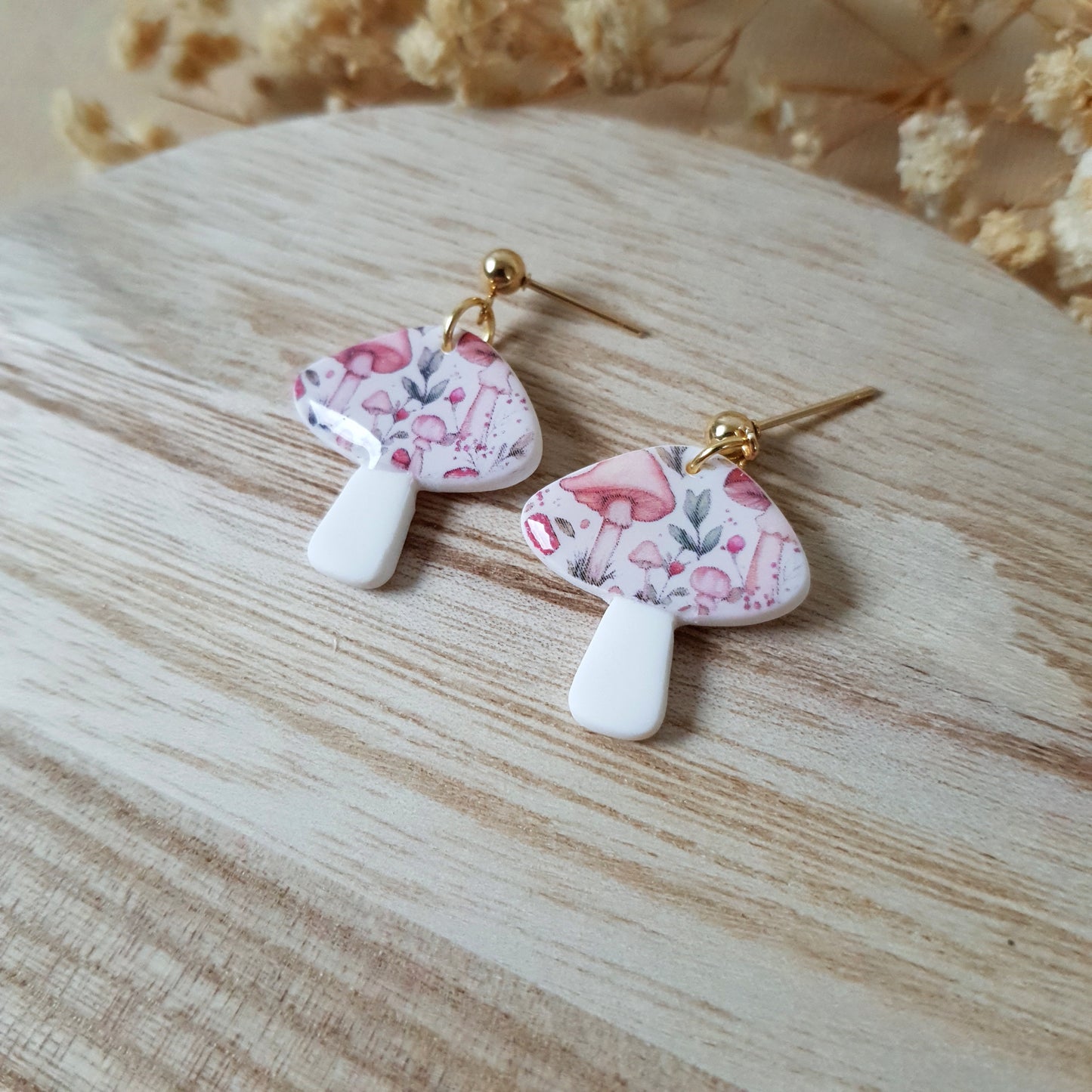 Viseči uhani bele gobice