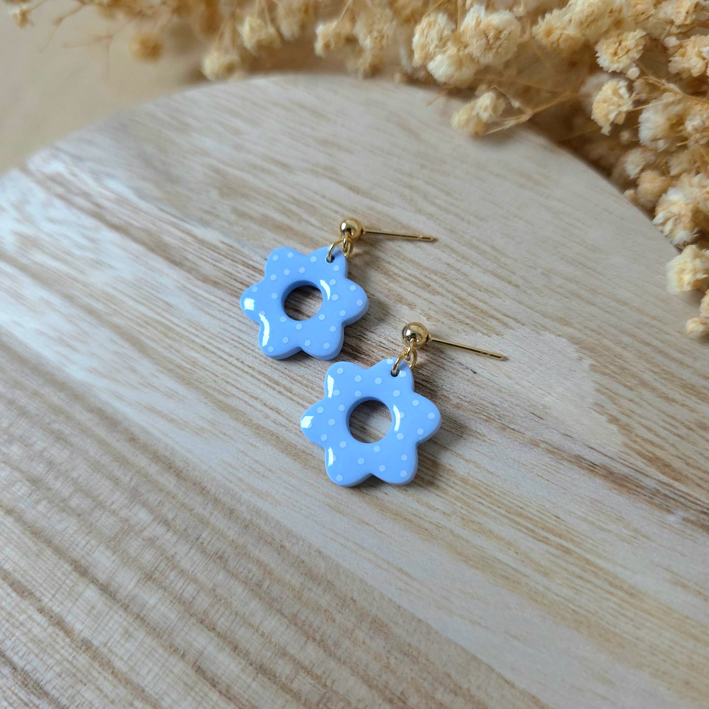 Light blue spotted donut flower earrings