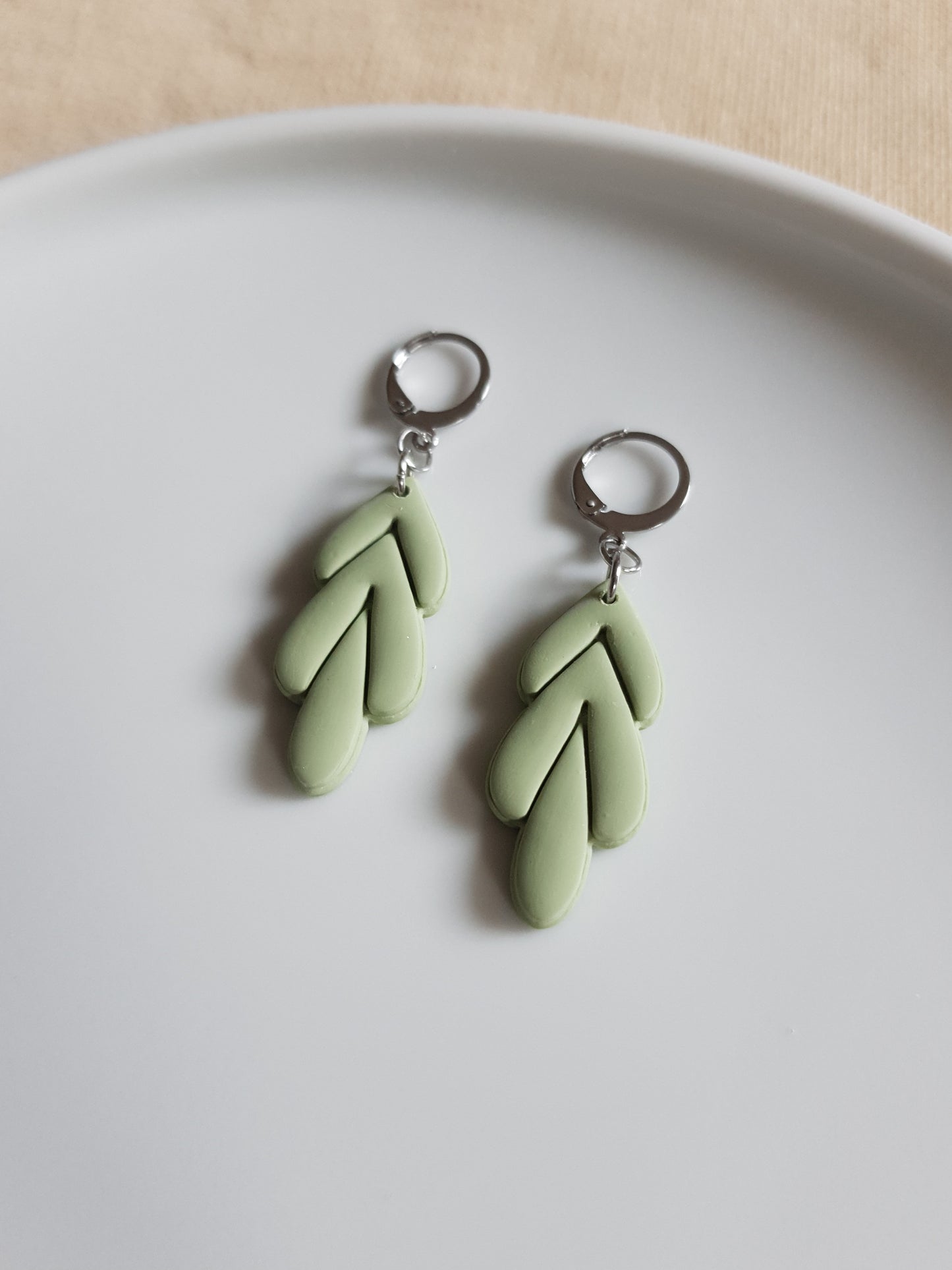 Green leaf earrings