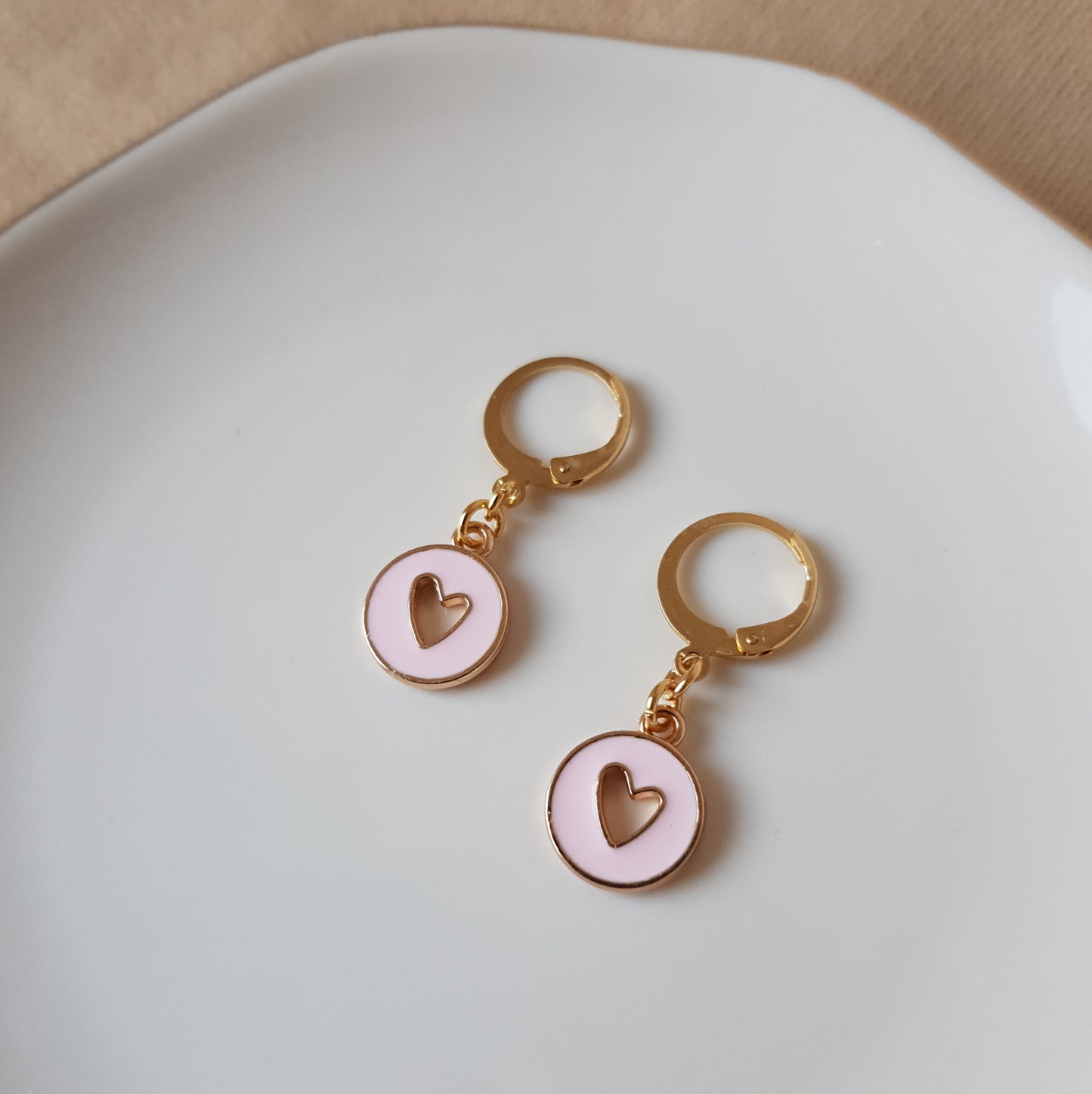 Pink and gold heart dangle earrings