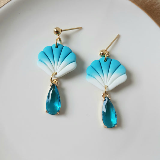 Ombre sea shell dangle earrings