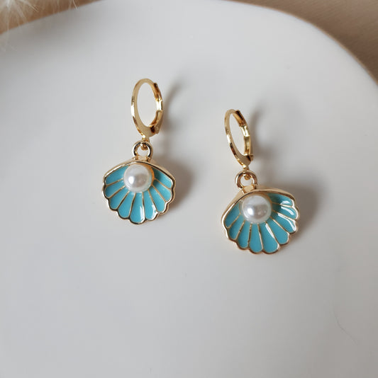 Blue sea shell earrings