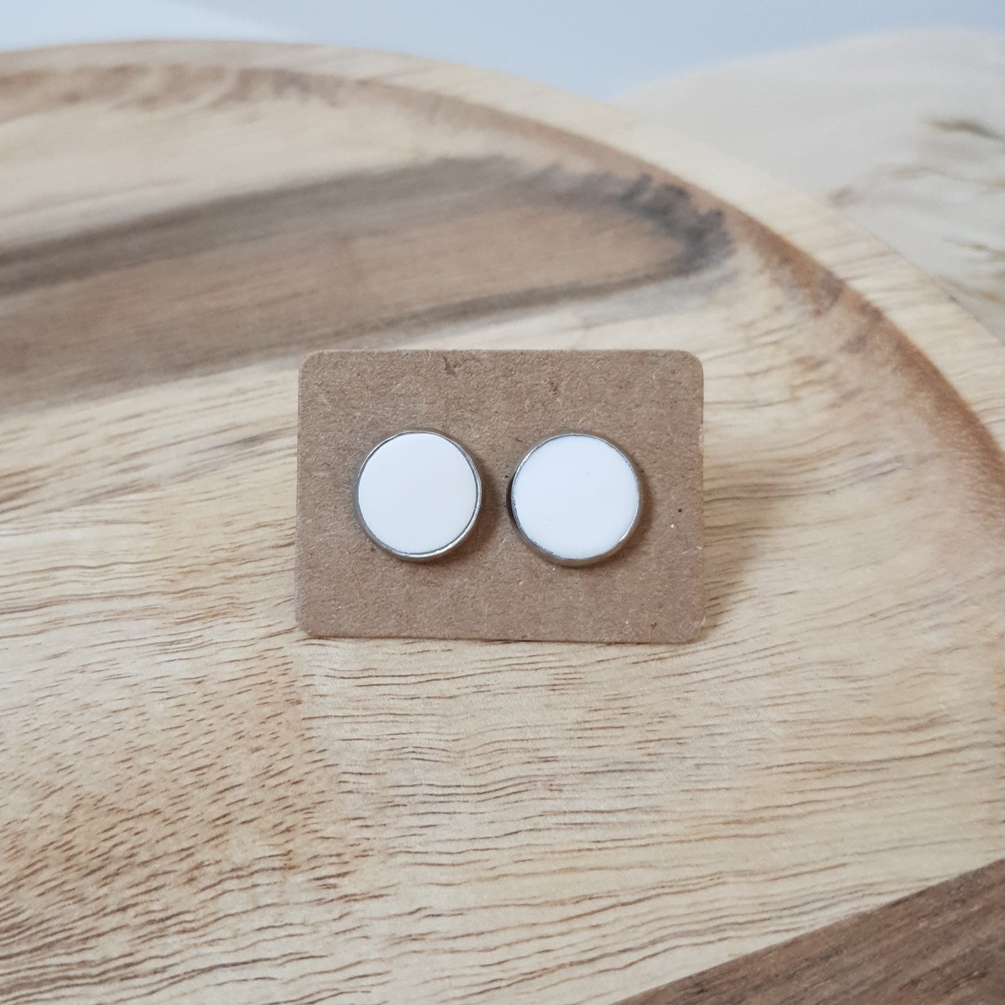 White studs