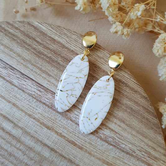Oval cracked stone dangle earrings