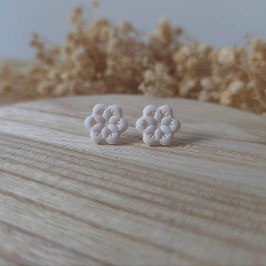 Bele rožice snežinke