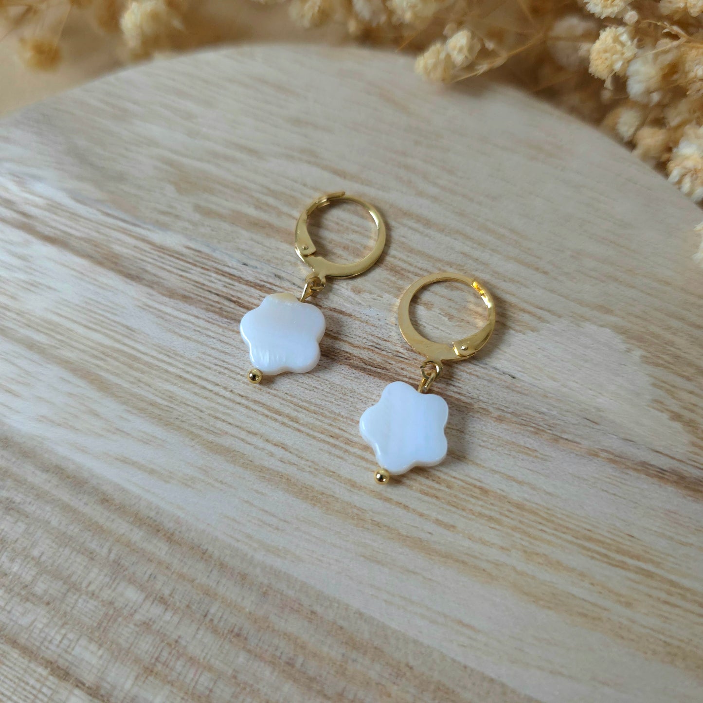 Viseči uhani mini retro rožice