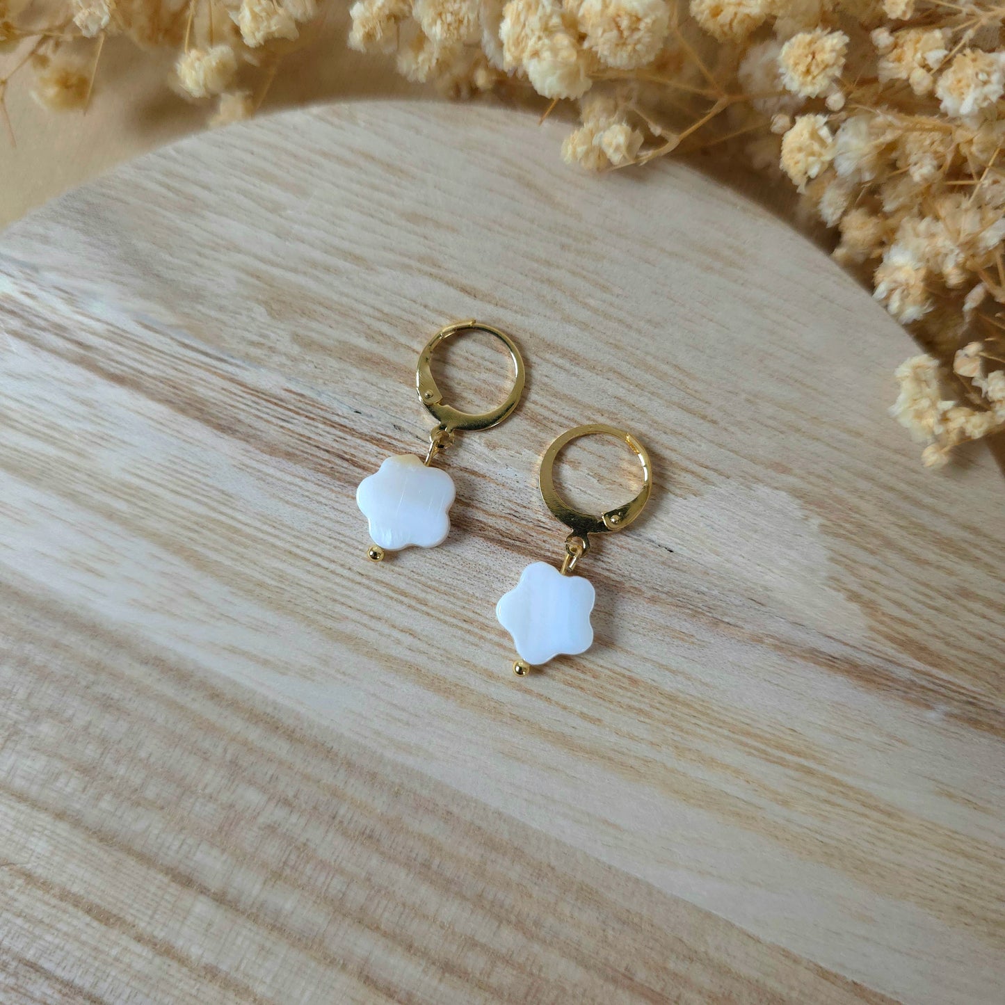 Viseči uhani mini retro rožice