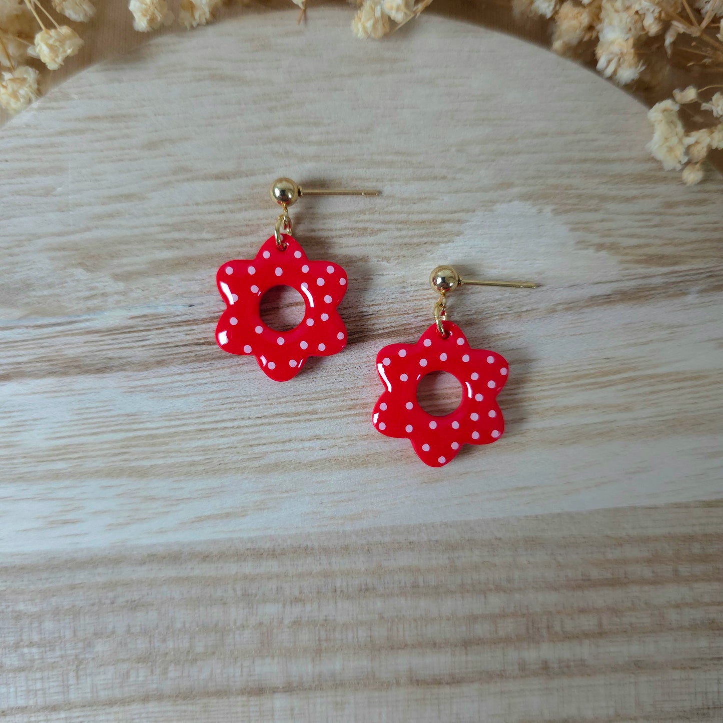 Red spotted donut flower earrings