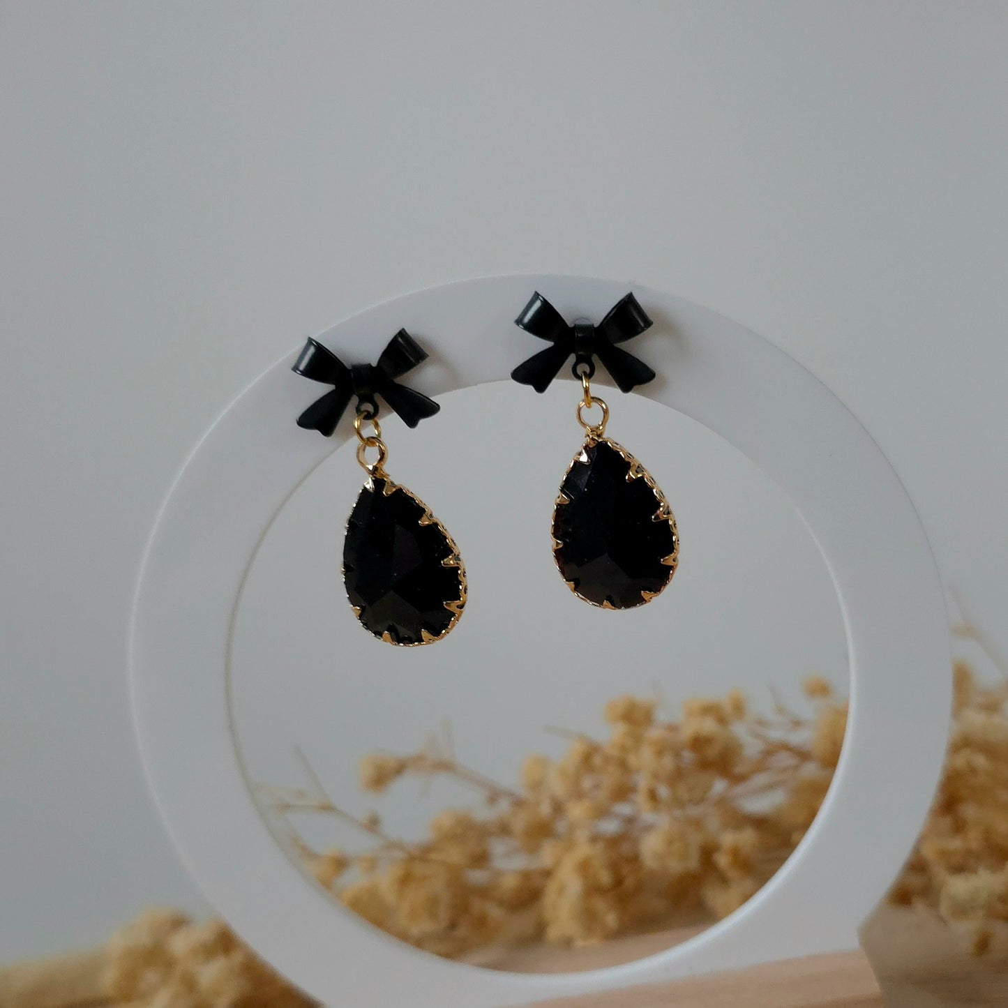 Black bow and teardrop earrings