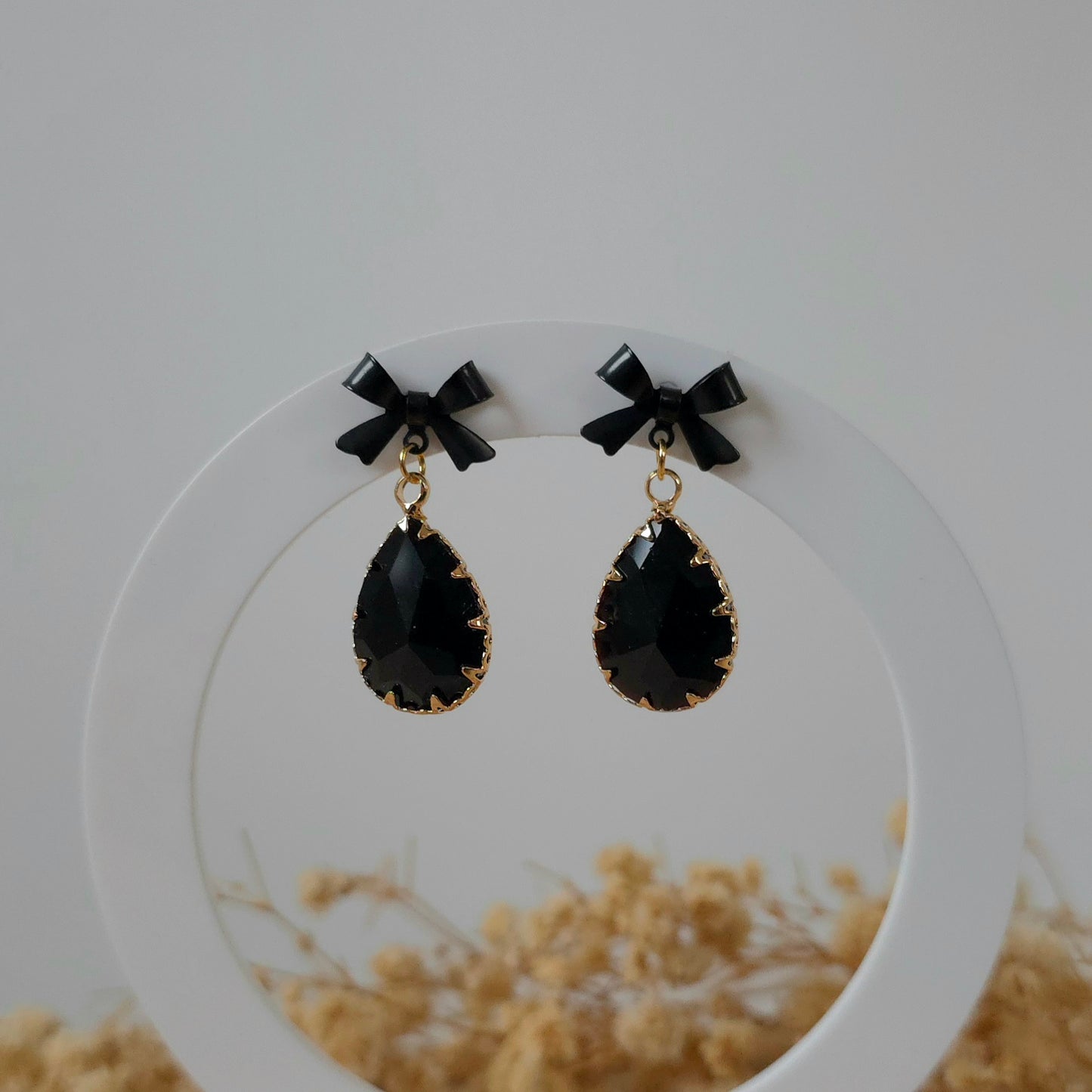 Black bow and teardrop earrings